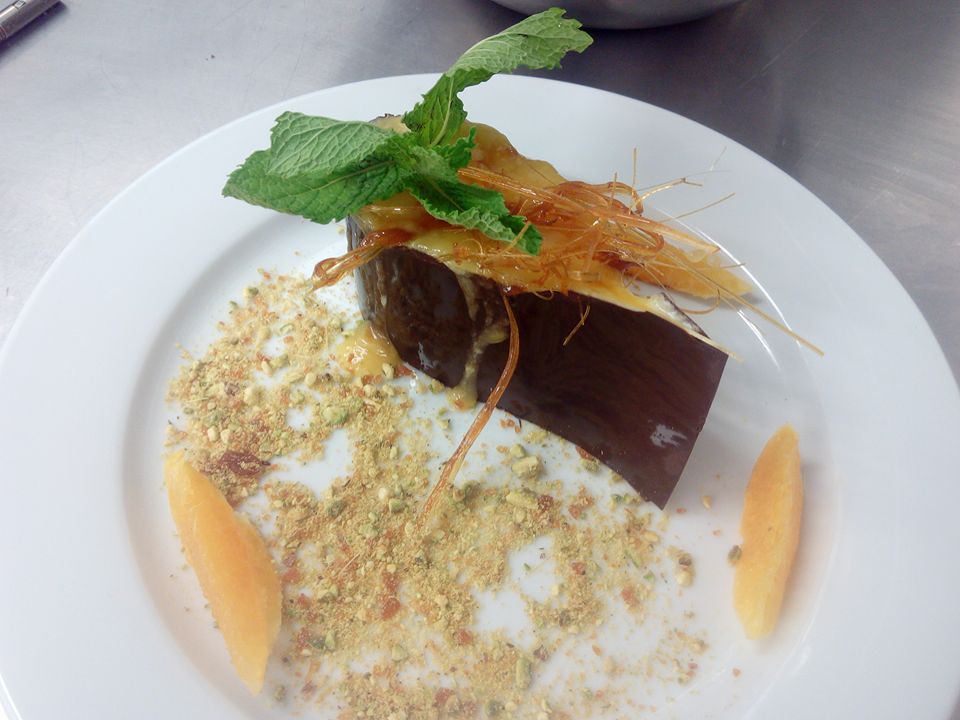 DIY Chocolate with Mango Mousse Tear Drop4